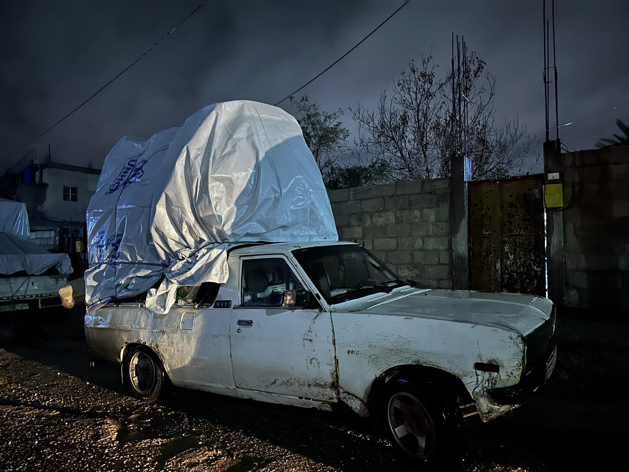 Wagen von Geflüchteten in Dêrik